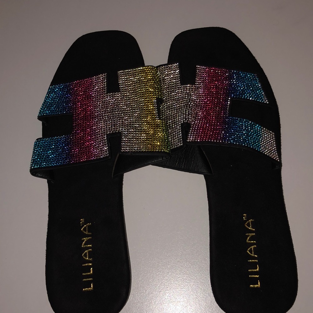 ✨🌈Rainbow sparkle sandals!